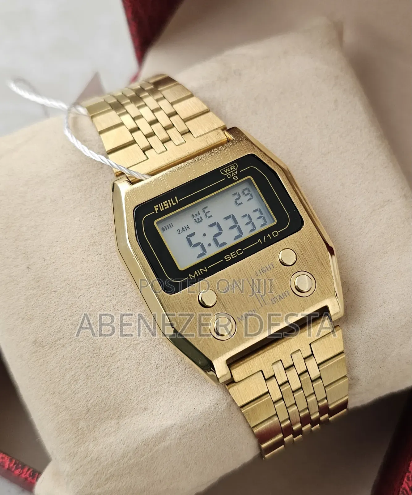 Fusili Dogital Unique Designe Watch Available in Stock Men's Watch