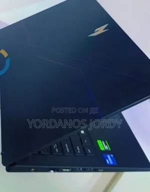 Photo - New Laptop Acer Nitro 17 16GB Intel Core i5 SSD 512GB