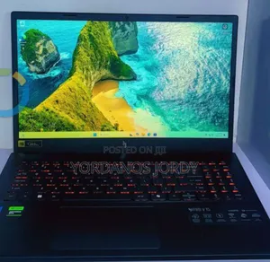 New Laptop Acer Nitro 17 16GB Intel Core i5 SSD 512GB