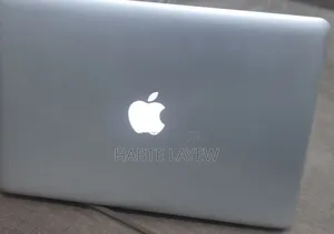 New Laptop Apple MacBook 2012 4GB Intel Core I5 SSD 500GB