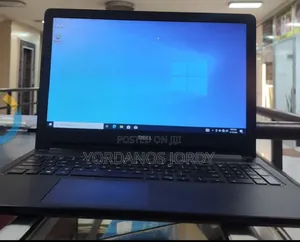 Photo - New Laptop Dell Vostro 15 3000 8GB Intel Core i5 SSD 256GB