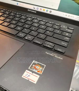 New Laptop Asus ZenBook 13 UX331UN 16GB Intel Core I7 SSD 512GB