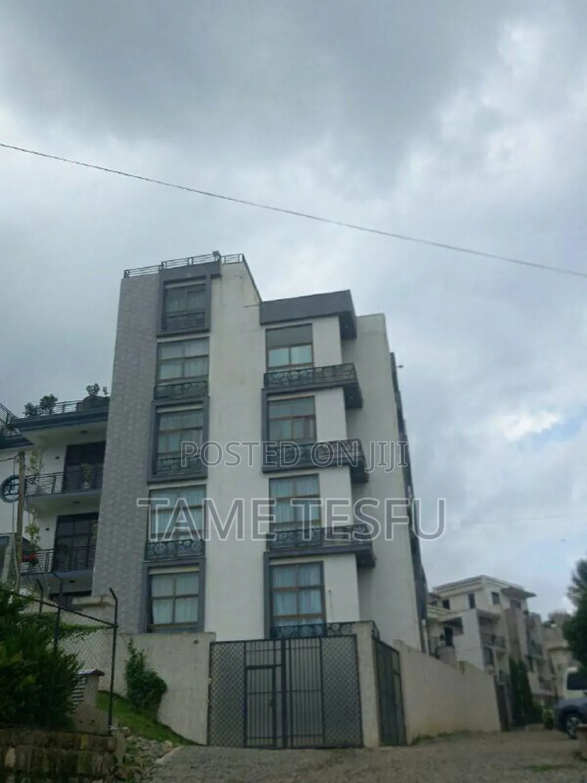 Furnished 10bdrm Apartment in ለቡ, Kirkos for sale