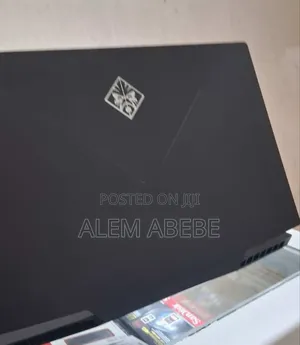 New Laptop HP Omen 17 16GB Intel Core I7 SSD 1T