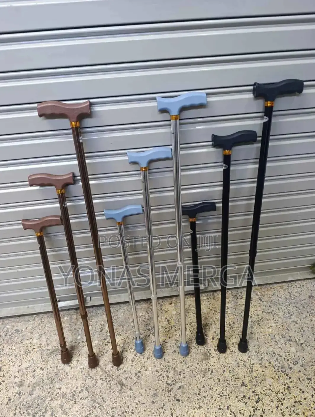 Quadripod Walking Stick年三walking Sticks. Each Stick Is Uniquely