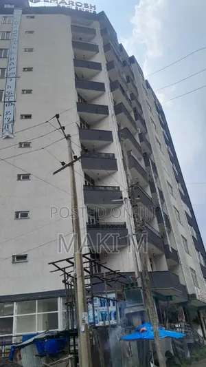 3bdrm Apartment In Emarosh Engineering, Kolfe Keranio For Sale