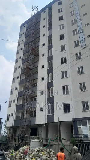 3bdrm Apartment In Emarosh Engineering, Kolfe Keranio For Sale