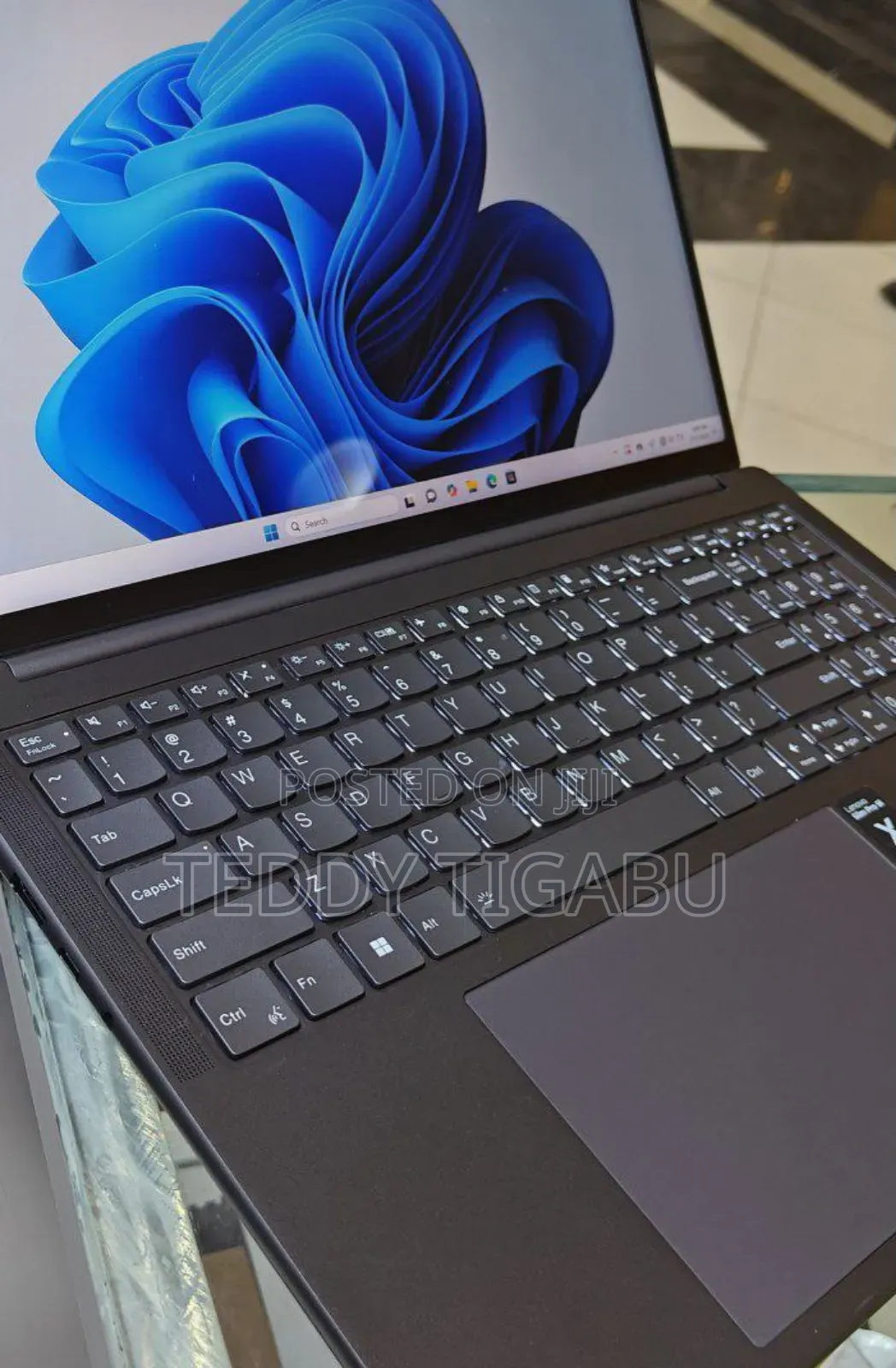 New Laptop Lenovo Yoga 9i 32GB Intel Core I9 SSD 1T