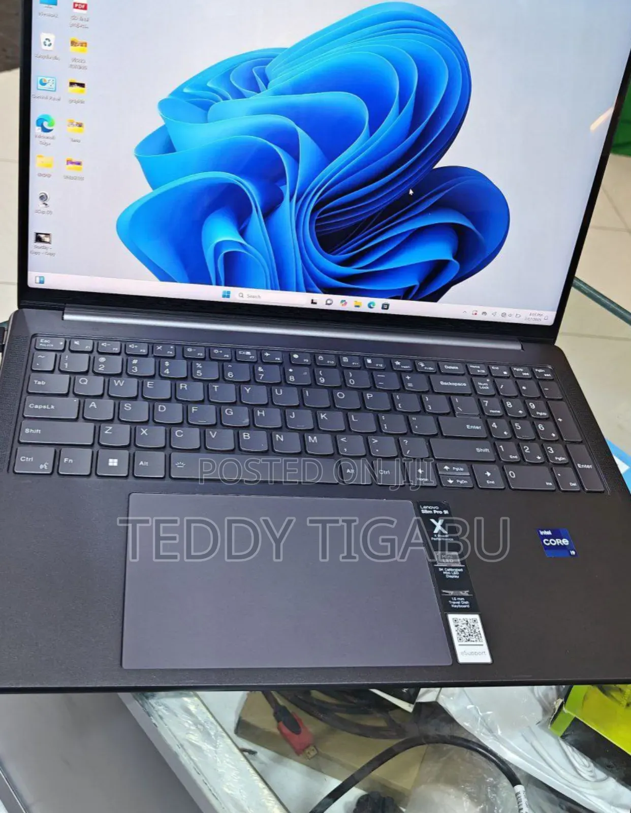 New Laptop Lenovo Yoga 9i 32GB Intel Core I9 SSD 1T