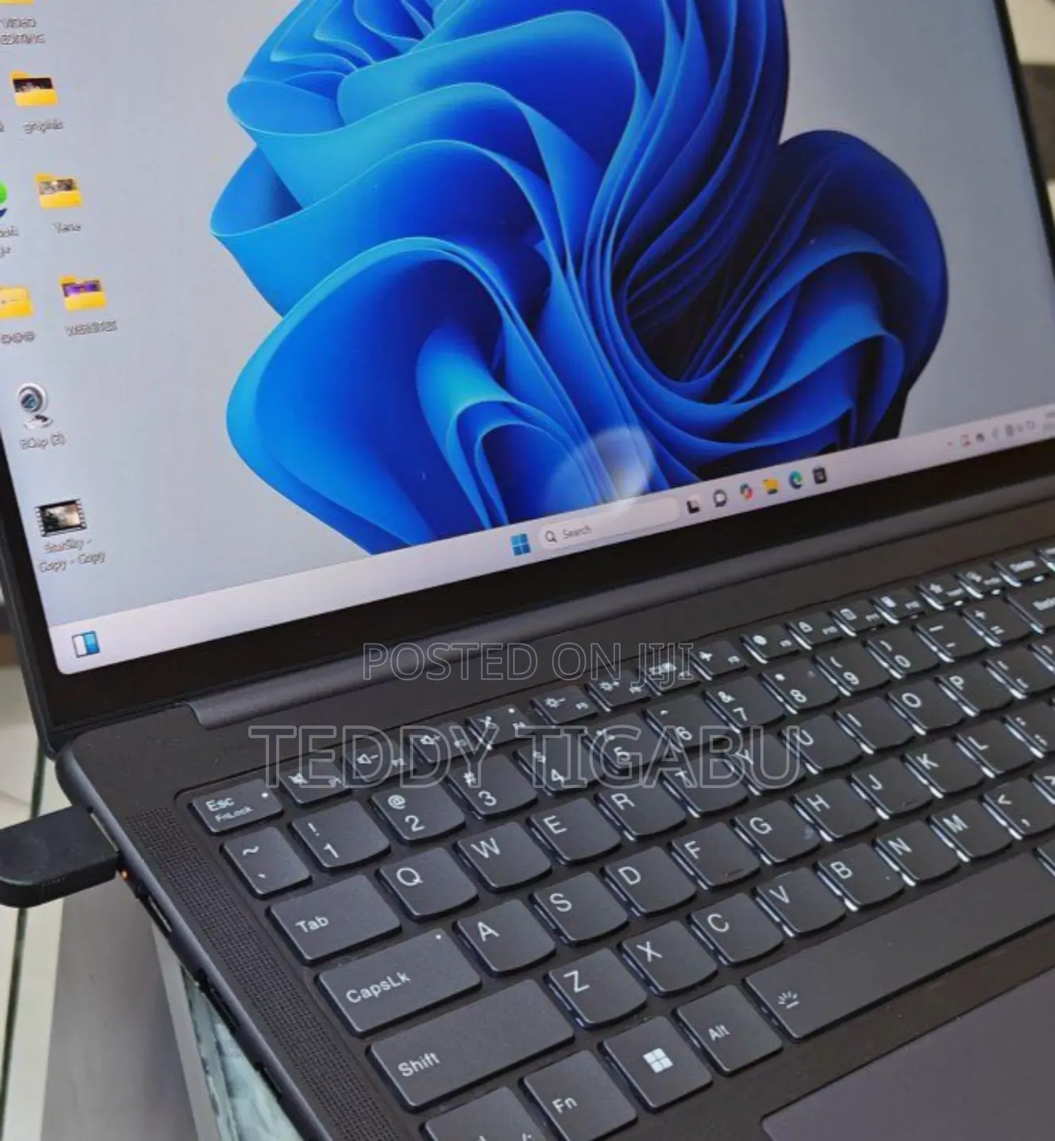 New Laptop Lenovo Yoga 9i 32GB Intel Core I9 SSD 1T