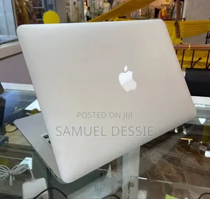 Laptop Apple MacBook Air 2014 4GB Intel Core I5 SSD 128GB