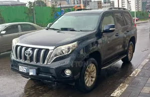 Toyota Land Cruiser Prado 2016 Black