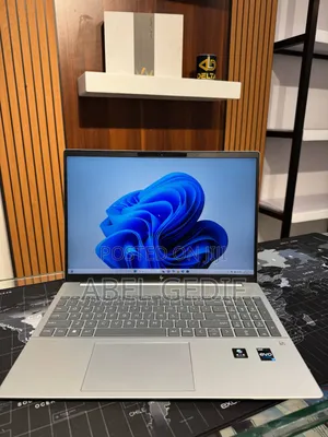 New Laptop HP Pavilion 15 16GB Intel Core I7 SSD 1T