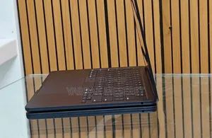 New Laptop Apple MacBook Air 2025 M4 13-Inch 16GB Apple M4 SSD 256GB