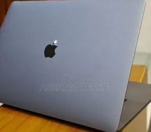 New Laptop Apple MacBook Pro 2019 32GB Intel Core I9 SSD 1T