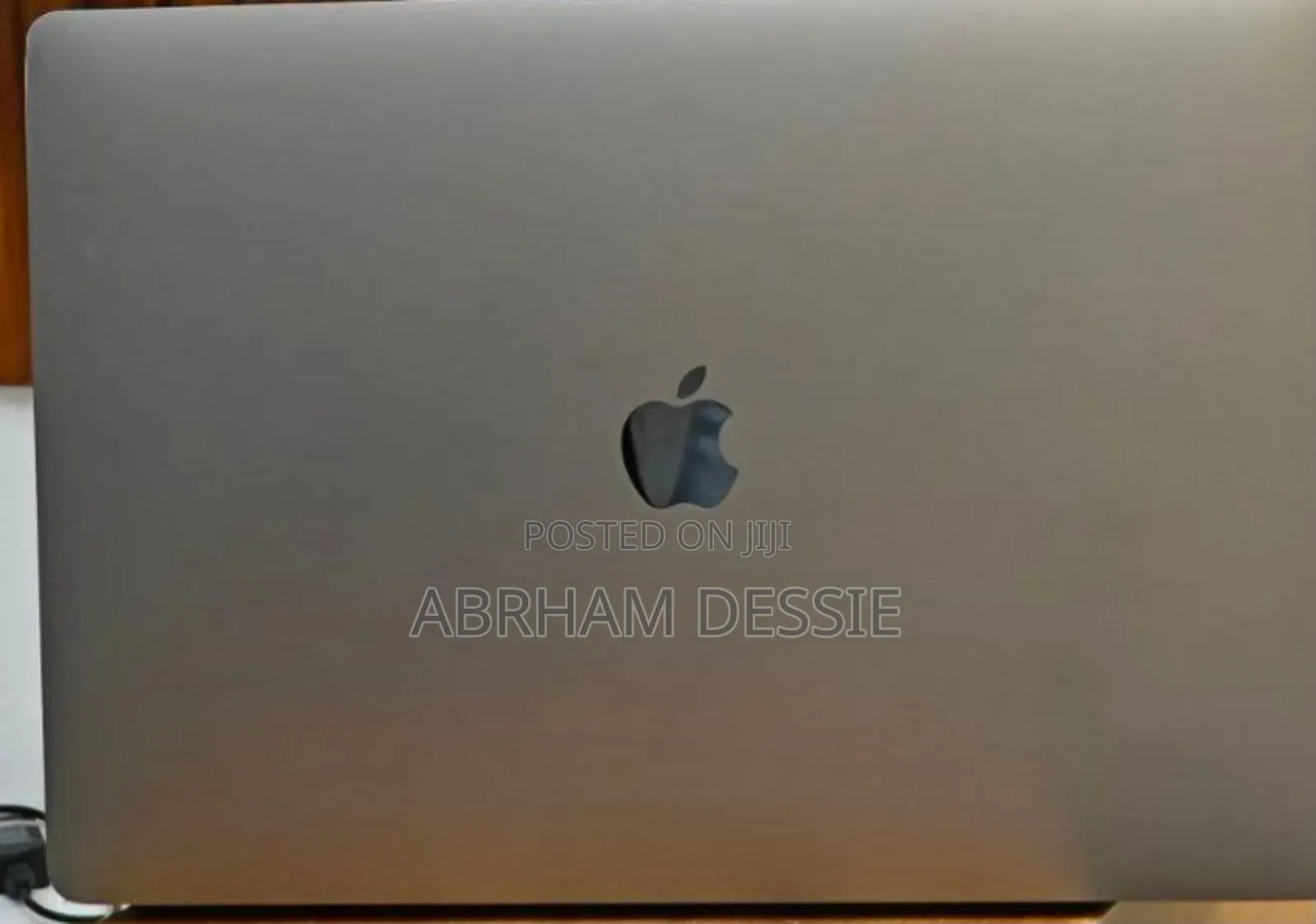 New Laptop Apple MacBook Pro 2019 32GB Intel Core I9 SSD 1T