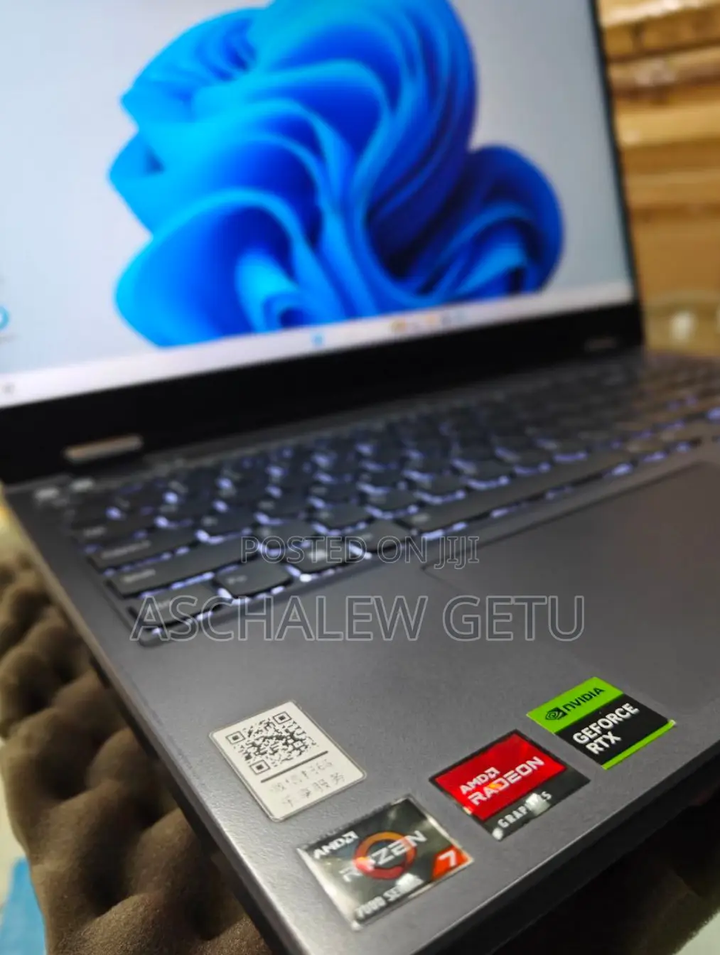 New Laptop Lenovo Legion 5 16GB AMD Ryzen 7 SSD 512GB