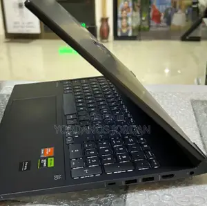 New Laptop HP Victus 16 16GB AMD Ryzen 7 SSD 1T
