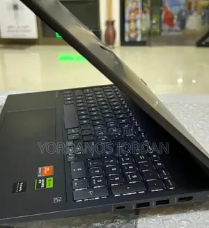 New Laptop HP Victus 16 16GB AMD Ryzen 7 SSD 1T