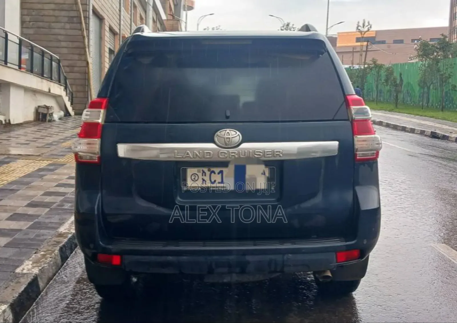 Toyota Land Cruiser Prado 2016 Black