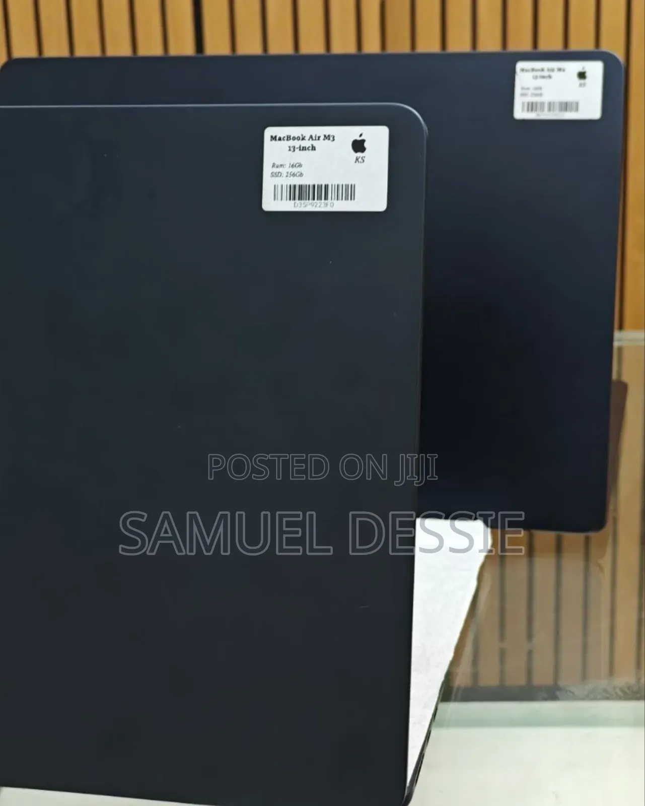 New Laptop Apple MacBook Air 2024 M3 13-Inch 16GB Apple M3 SSD 256GB