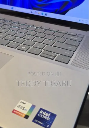 New Laptop Dell 16GB Intel Core Ultra 7 SSD 1T