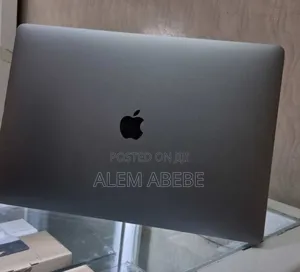 New Laptop Apple MacBook Pro 2019 32GB Intel Core I9 SSD 1T