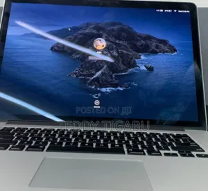 New Laptop Apple MacBook Pro 8GB Intel Core I7 SSD 256GB