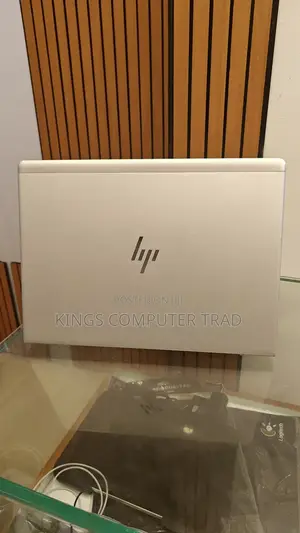 New Laptop HP EliteBook 830 G5 16GB Intel Core I5 SSD 512GB