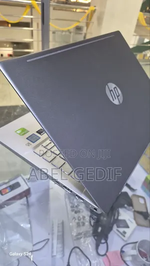 New Laptop HP Pavilion 14 16GB Intel Core I7 SSD 512GB