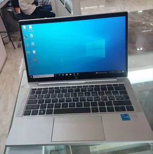 Photo - New Laptop HP EliteBook 830 G8 16GB Intel Core I7 SSD 512GB