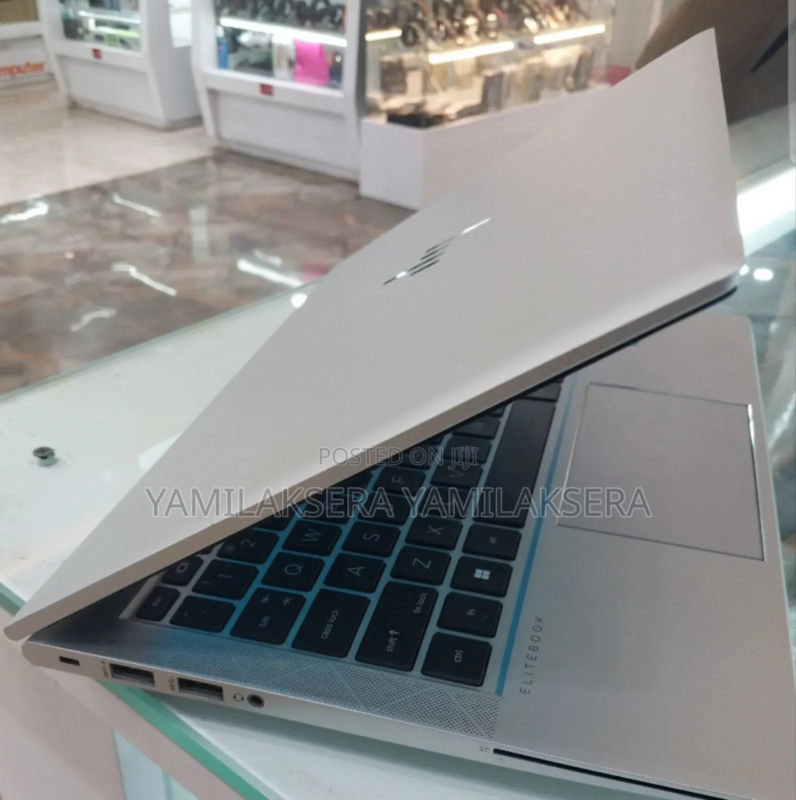 New Laptop HP EliteBook 830 G8 16GB Intel Core I7 SSD 512GB