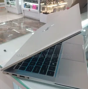 New Laptop HP EliteBook 830 G8 16GB Intel Core I7 SSD 512GB