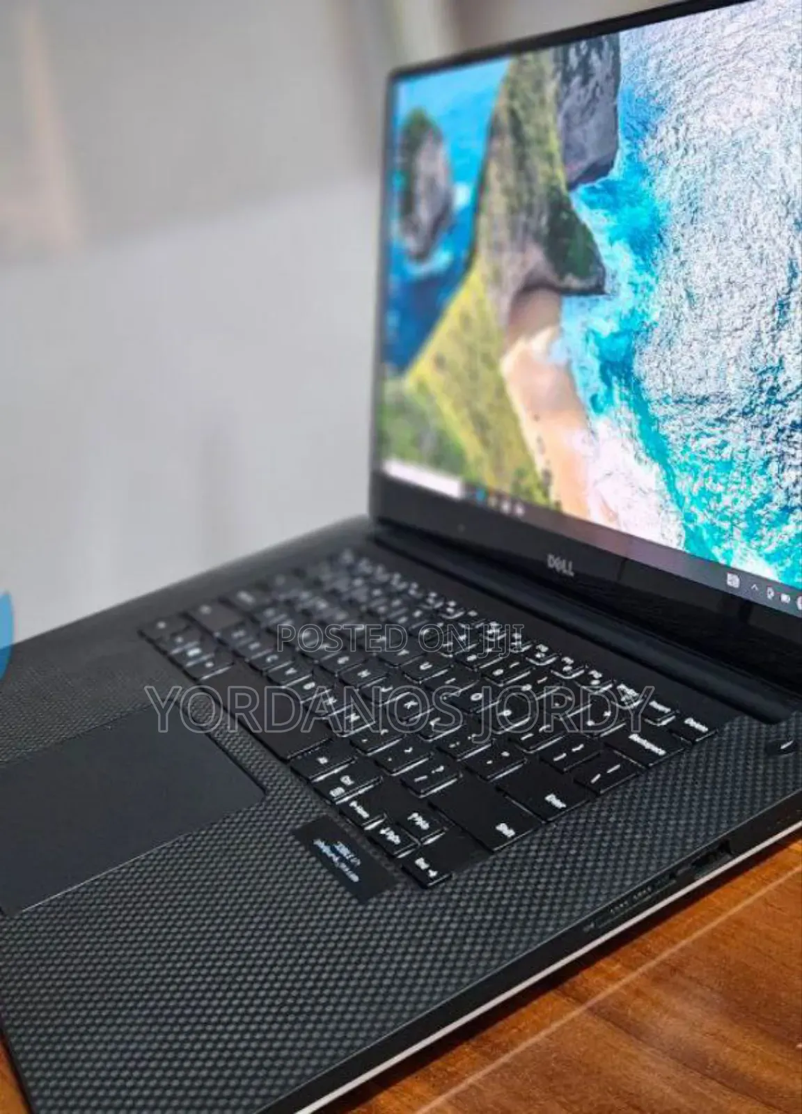 New Laptop Dell XPS 15 16GB Intel Core i7 SSD 512GB