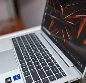 New Laptop HP ProBook 440 G9 32GB Intel Core i7 SSD 512GB
