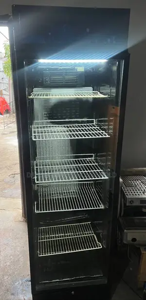 Photo - Glory Display Fridge