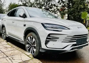 BYD Song Plus DM-i 2025 Off white