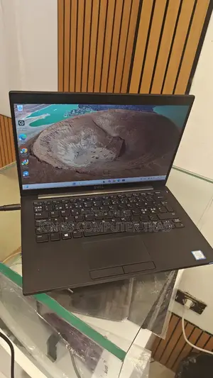 New Laptop Dell Latitude 7390 8GB Intel Core I5 SSD 256GB