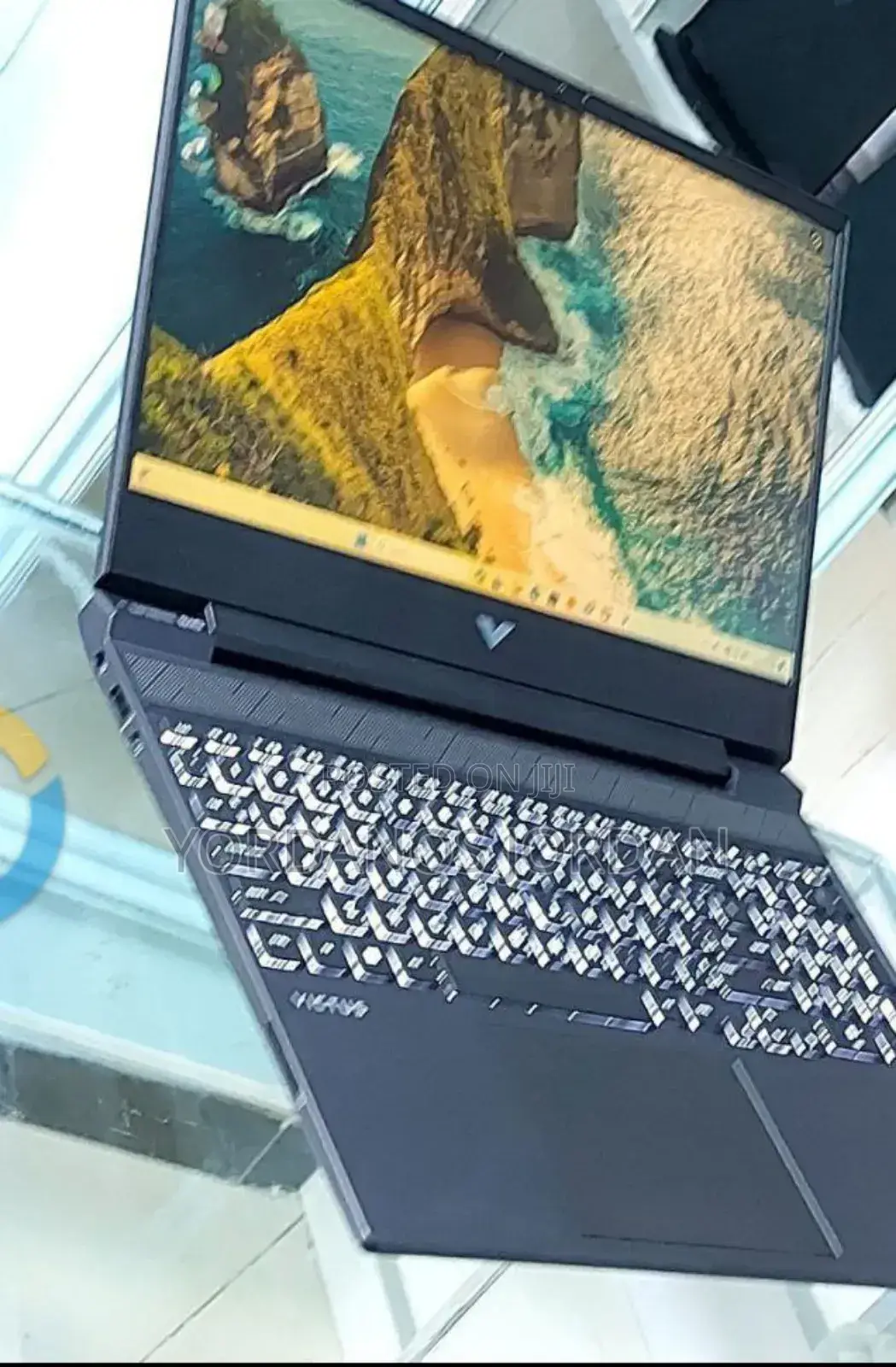New Laptop HP Victus 15 8GB AMD Ryzen 5 SSD 512GB