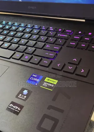 New Laptop HP Omen 17 16GB Intel Core I9 SSD 1T