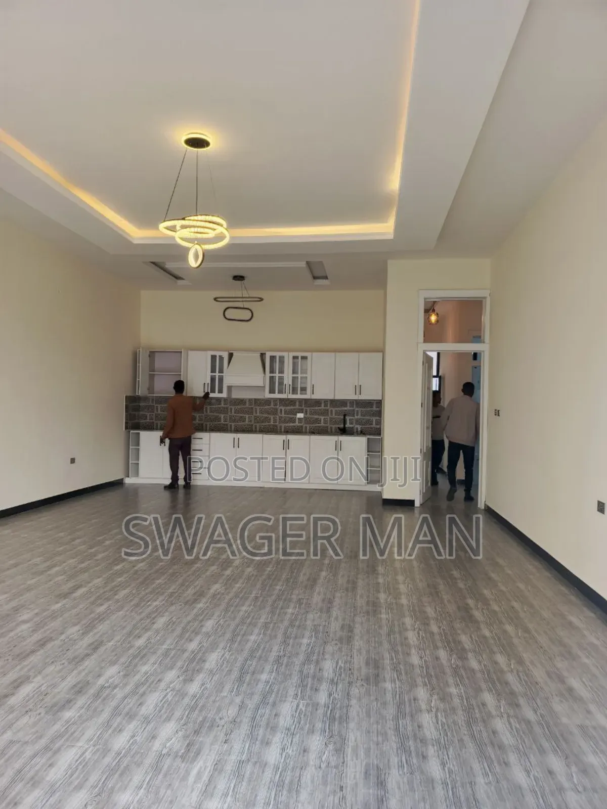 Furnished 5bdrm Villa in Sumit, Yeka for sale