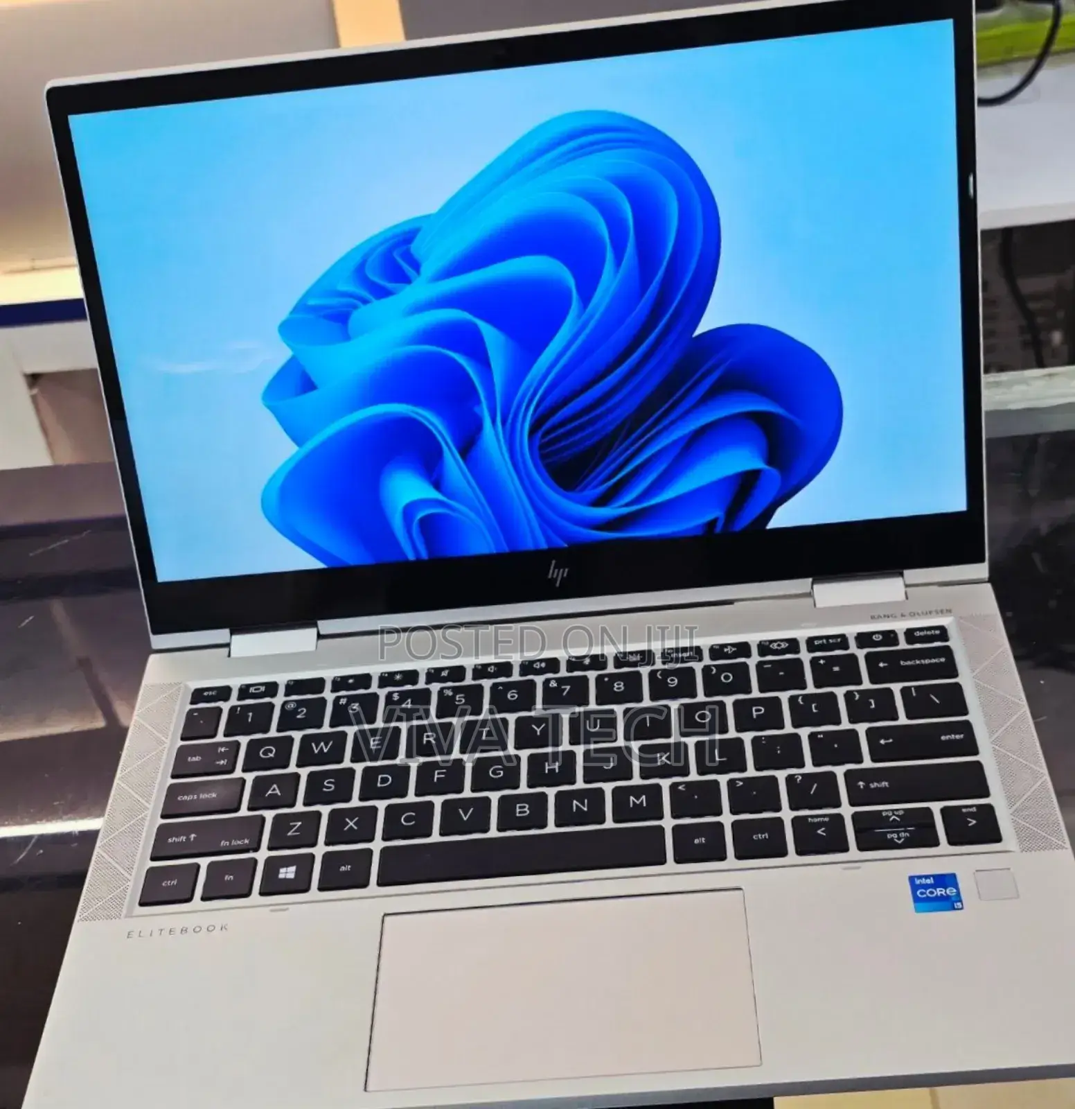 New Laptop HP EliteBook 830 16GB Intel Core I5 SSD 512GB