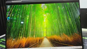 New Laptop Dell XPS 15 32GB Intel SSD 512GB