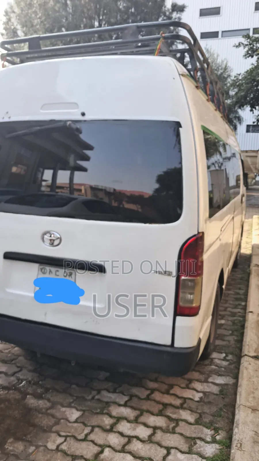 Toyota HiAce 2007 White
