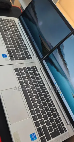 Photo - New Laptop HP EliteBook 830 16GB Intel Core I5 SSD 512GB