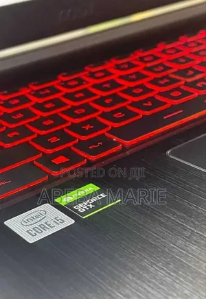 New Laptop MSI GF63 8GB Intel Core I5 HDD+SSD 1T