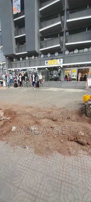 Photo - አስቸካ የሚሸጥ ህንፄ