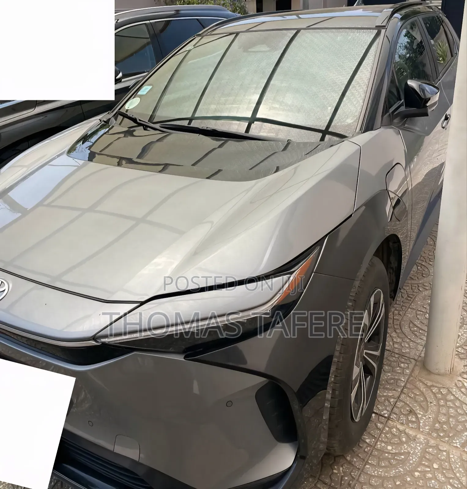 Toyota bZ4X 2023 Silver