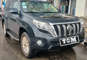 Toyota Land Cruiser 2016 Black