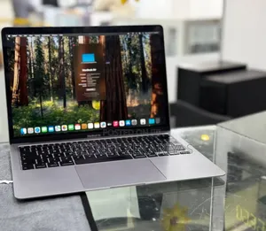 New Laptop Apple MacBook Air 2020 8GB Intel Core I5 SSD 256GB